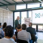 Exitosa presentación del libro Escribí en tu Face de César Camacho, con un conjunto de poesías sin igual