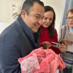 Evitar la pirotecnia también es una forma de cuidar.El ruido extremo provoca estrés, miedo y daños auditivos en perros y gatos.