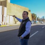 ROBERTO CARREÓN LLEVA ROPATON A COLONIA HIDALGOFue un gusto saludarlos este sábado y facilitar la entrega de ropa a través del Ropatón.