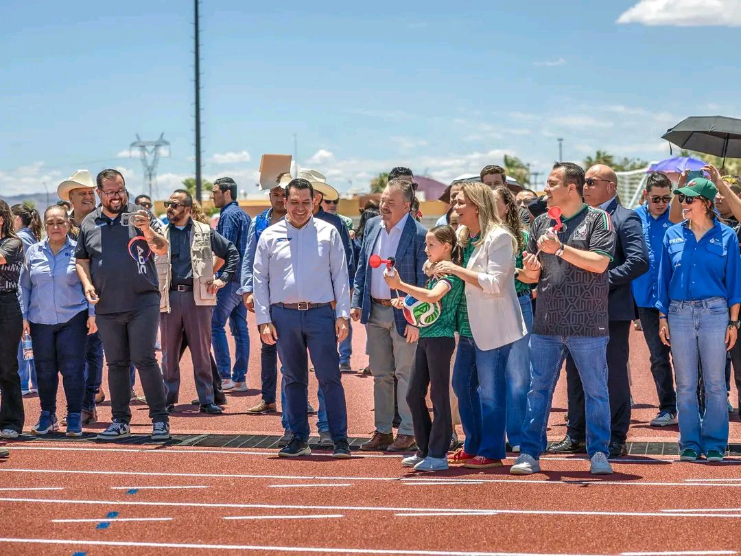 ¡Hoy es un día histórico para el deporte y la seguridad de Delicias y de toda nuestra región! 🏃‍♂️⚽👮✨